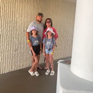 Meet your Posher, Blake